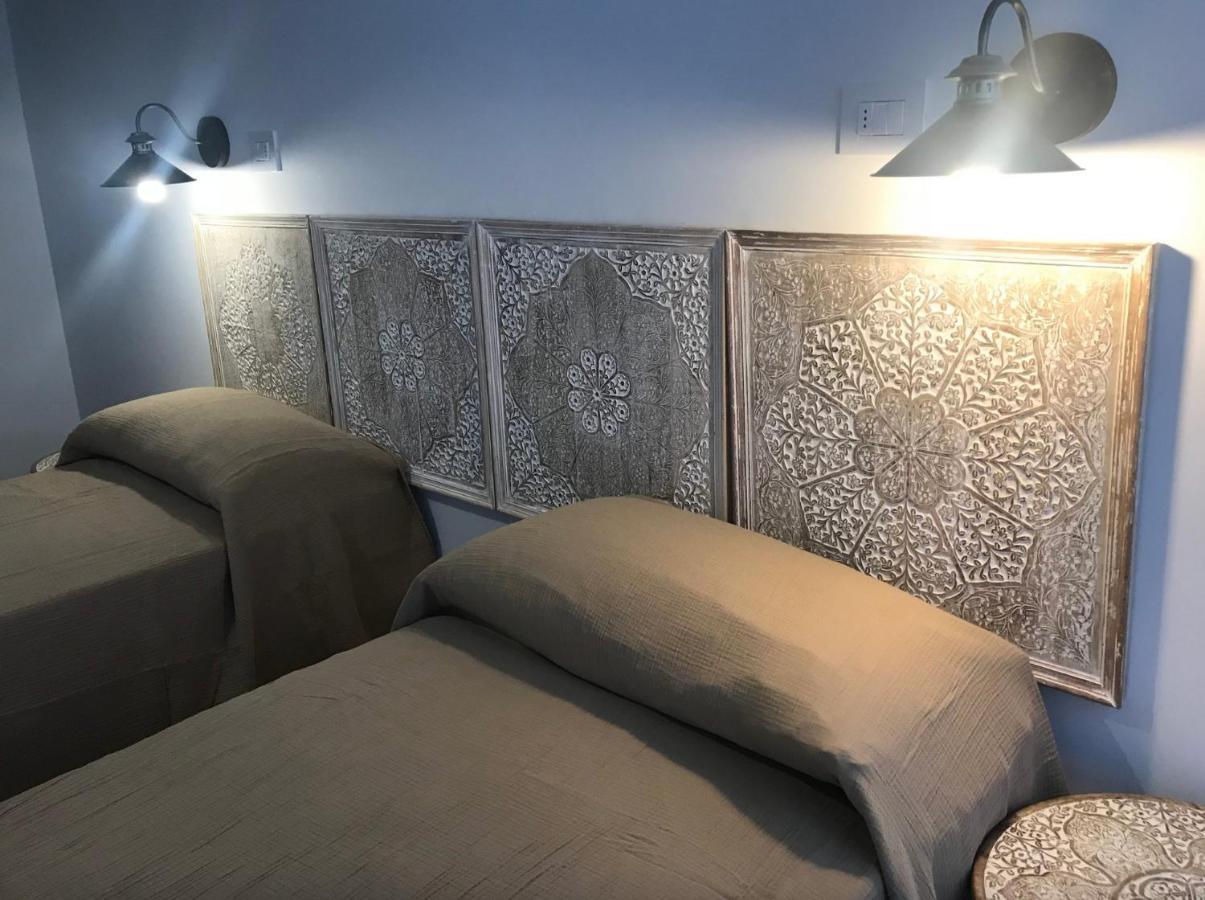 Bellhome 1 - Elegante Appartamento Nel Centro Di Bari Buitenkant foto
